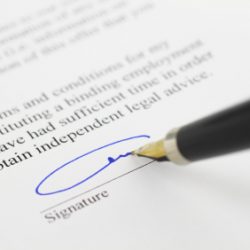 Do all tenants have to sign the same tenancy agreement?